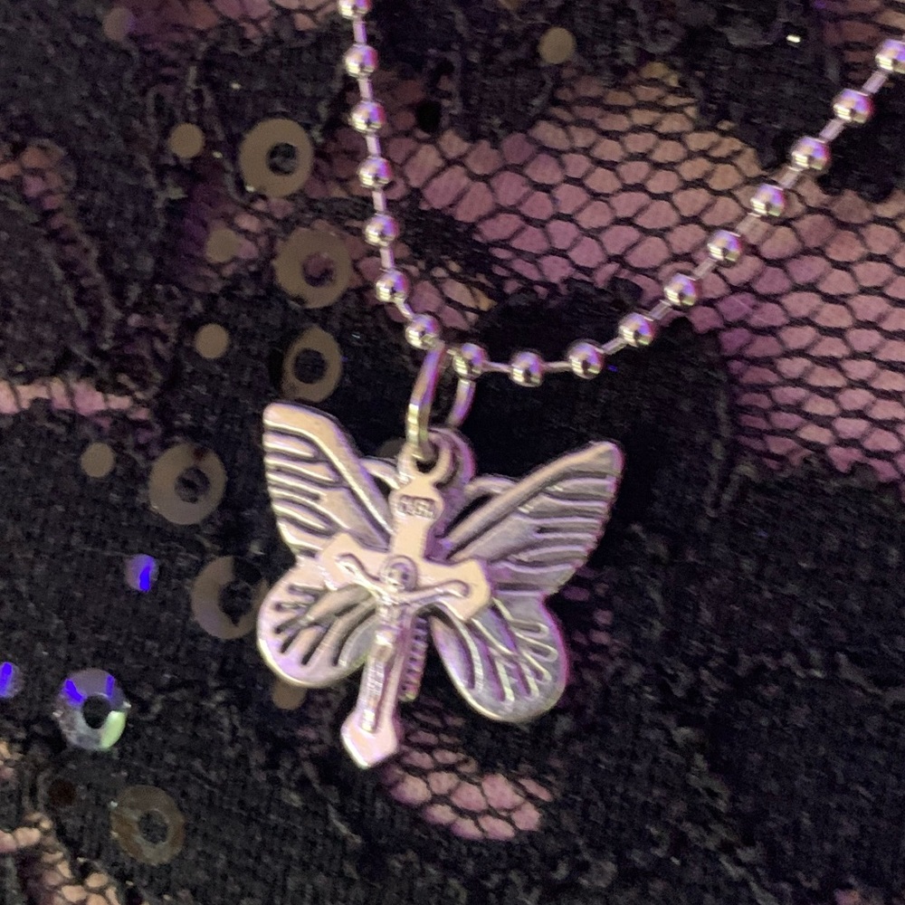 $5 SALE (BUNDLE 3/10$) 420 blessings charmed ball necklace. - Picture 7 of 12